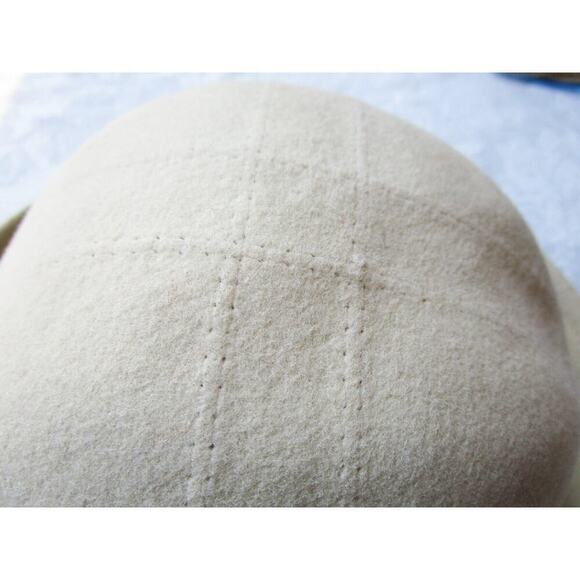 Hat Woman's Vintage Mid-Century Betmar Hat Tan Ivory 100% Wool Hat Betmar - Picture 9 of 12